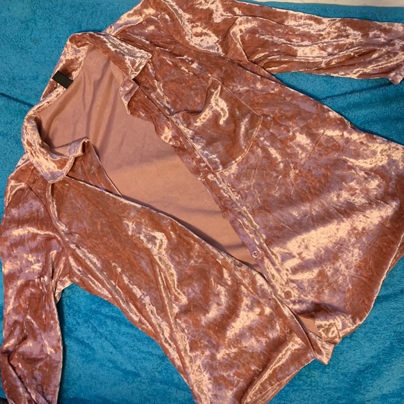 Button down top - Picture 6 of 6